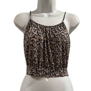 7 Day Wknd top - tied in back